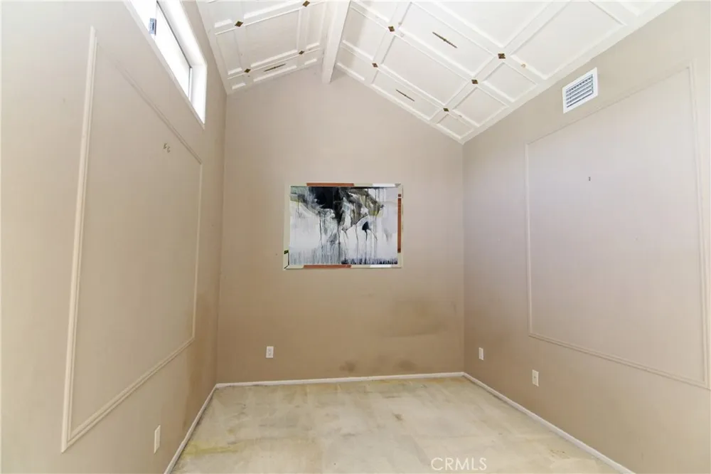 26808 Claudette Street #332 Canyon Country, CA 91351