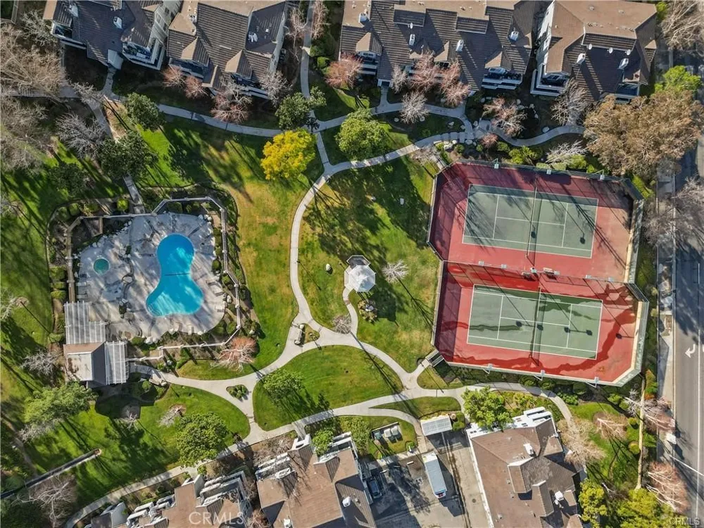 26808 Claudette Street #332 Canyon Country, CA 91351