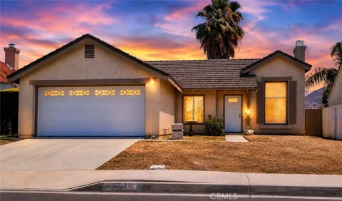 16362 Avenida De Loring