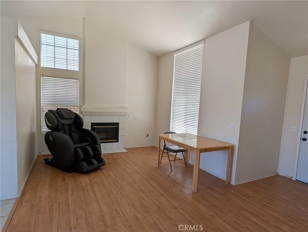 16362 Avenida De Loring Moreno Valley, CA 92551