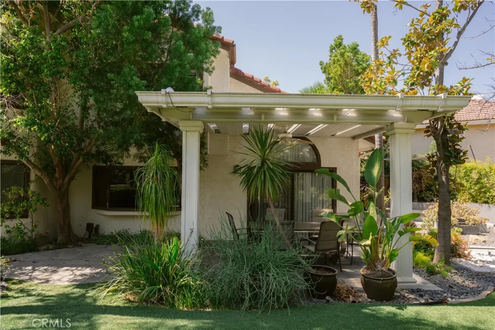 3060 Sioux Court Simi Valley, CA 93063
