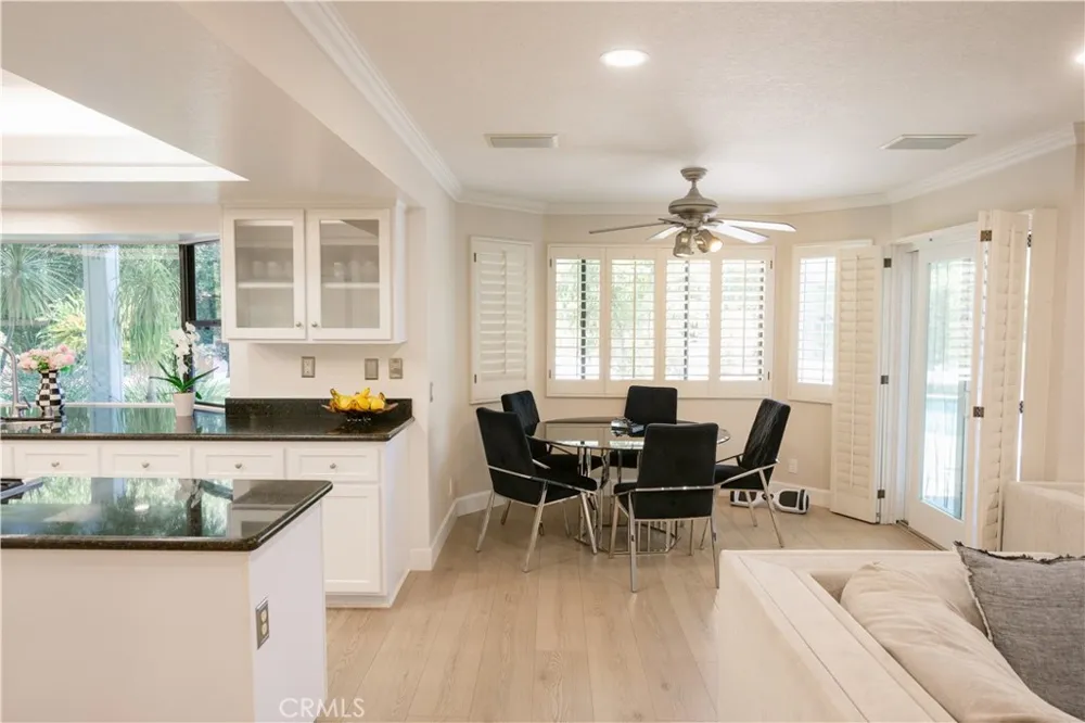 3060 Sioux Court Simi Valley, CA 93063