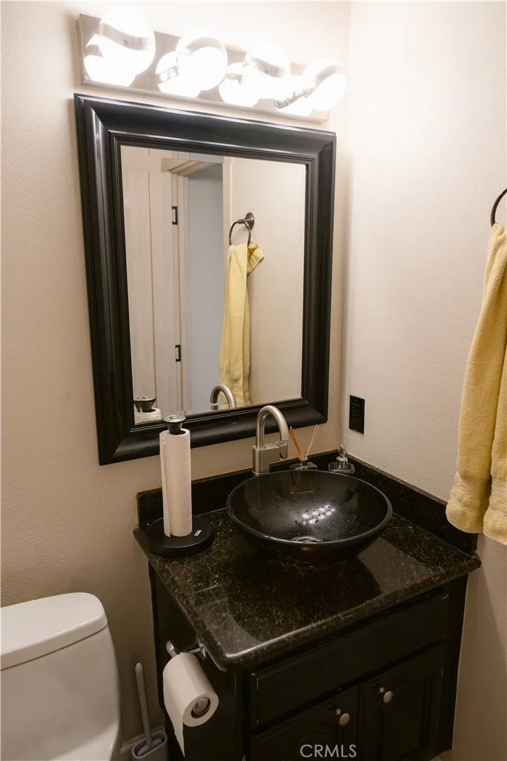 3060 Sioux Court Simi Valley, CA 93063