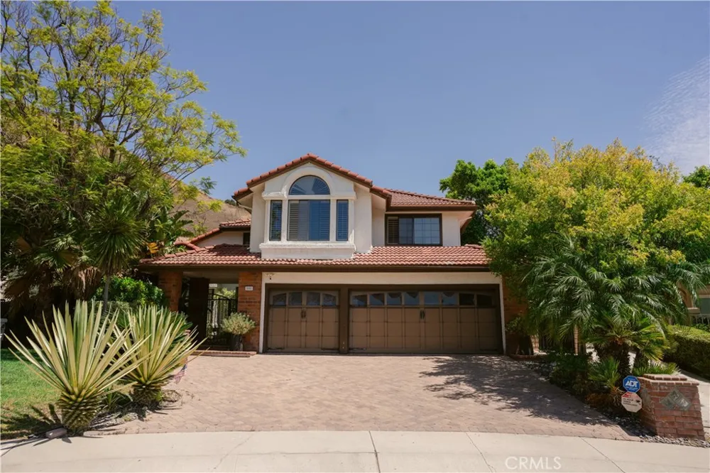 3060 Sioux Court Simi Valley, CA 93063
