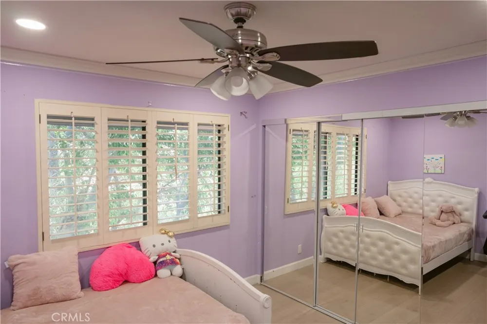 3060 Sioux Court Simi Valley, CA 93063