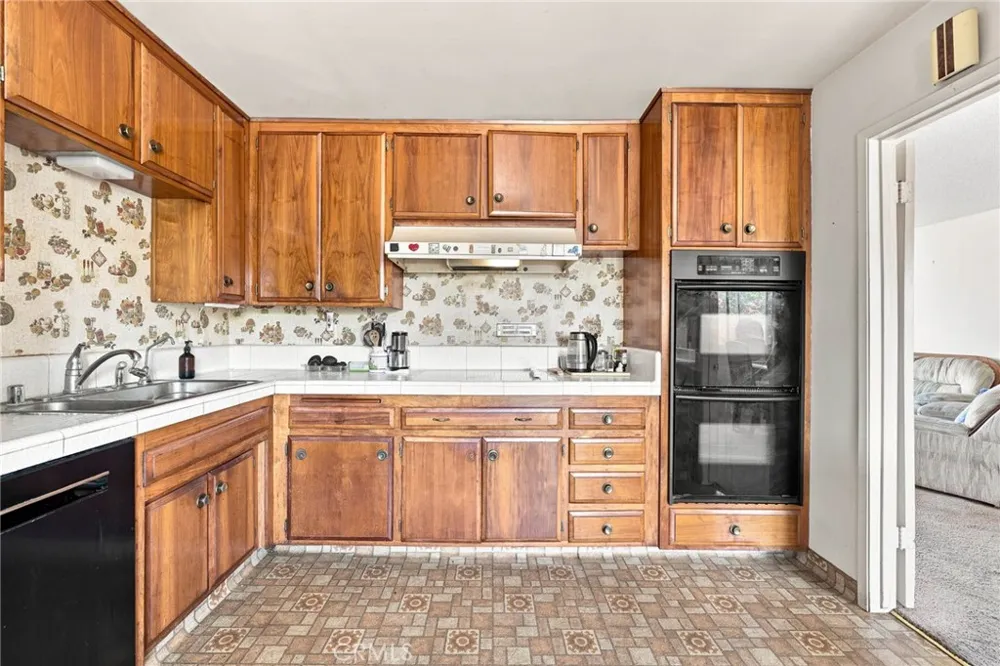 630 Janetwood Oxnard, CA 93030