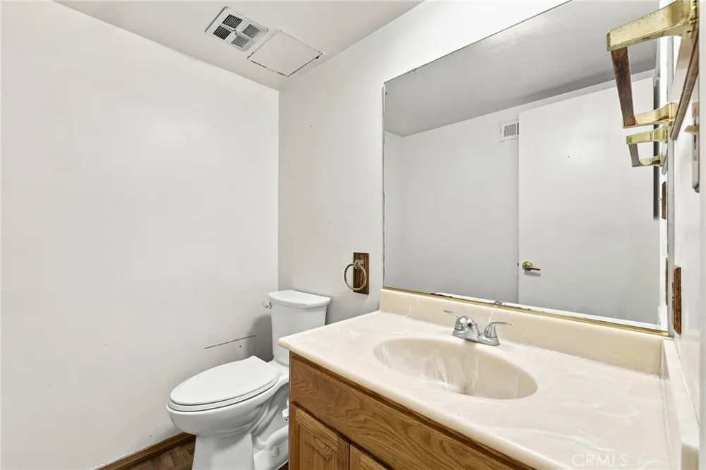 630 Janetwood Oxnard, CA 93030