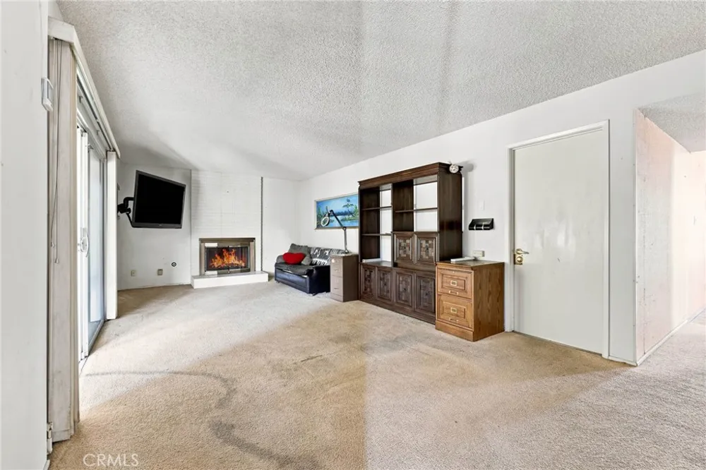 630 Janetwood Oxnard, CA 93030
