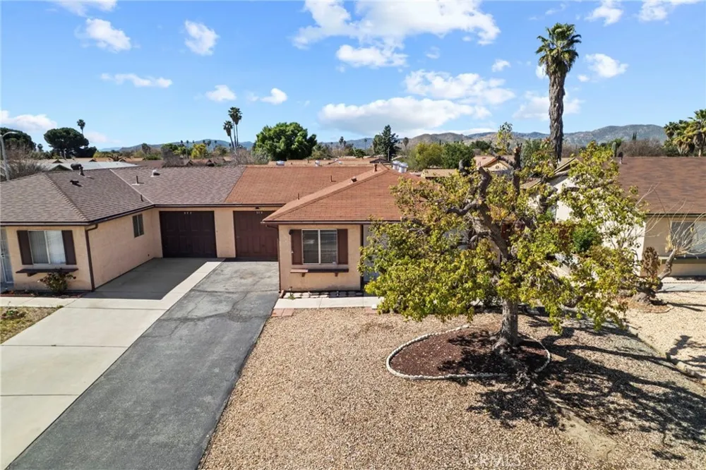 579 Corona Hemet, CA 92545