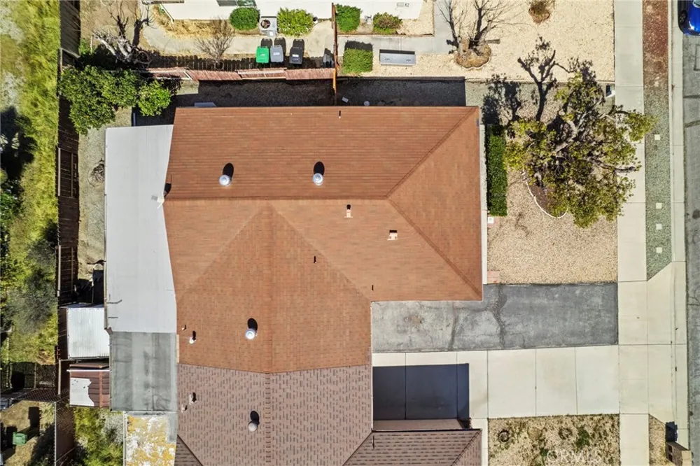 579 Corona Hemet, CA 92545