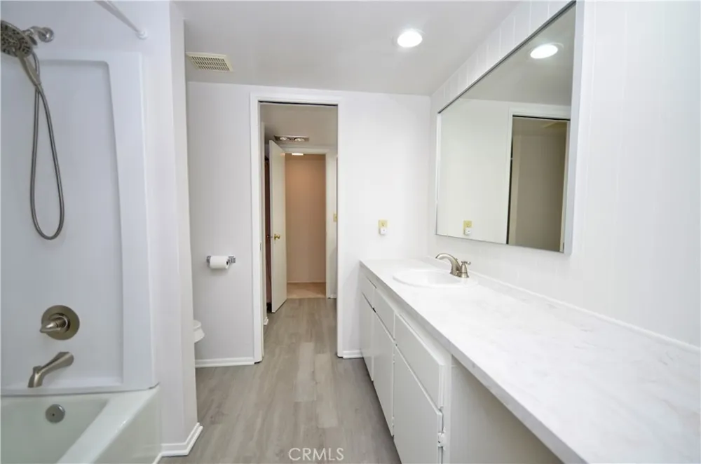 3404 Oak Cliff Drive #3 Fallbrook, CA 92028
