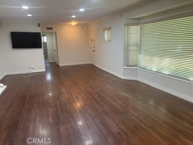6419 Firmament Avenue Van Nuys, CA 91406