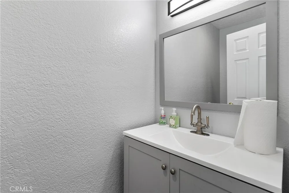 43675 Park Lancaster, CA 93534