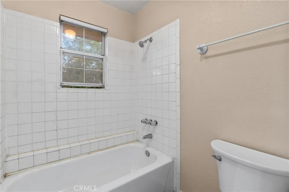 43675 Park Lancaster, CA 93534