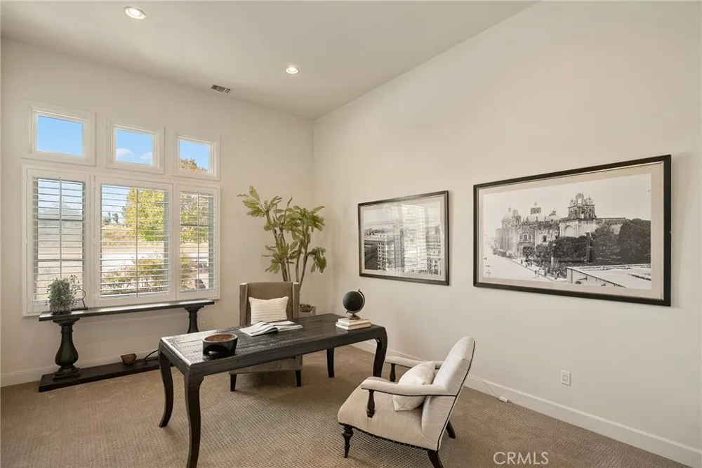 10727 W Stallion Ranch Road Shadow Hills, CA 91040