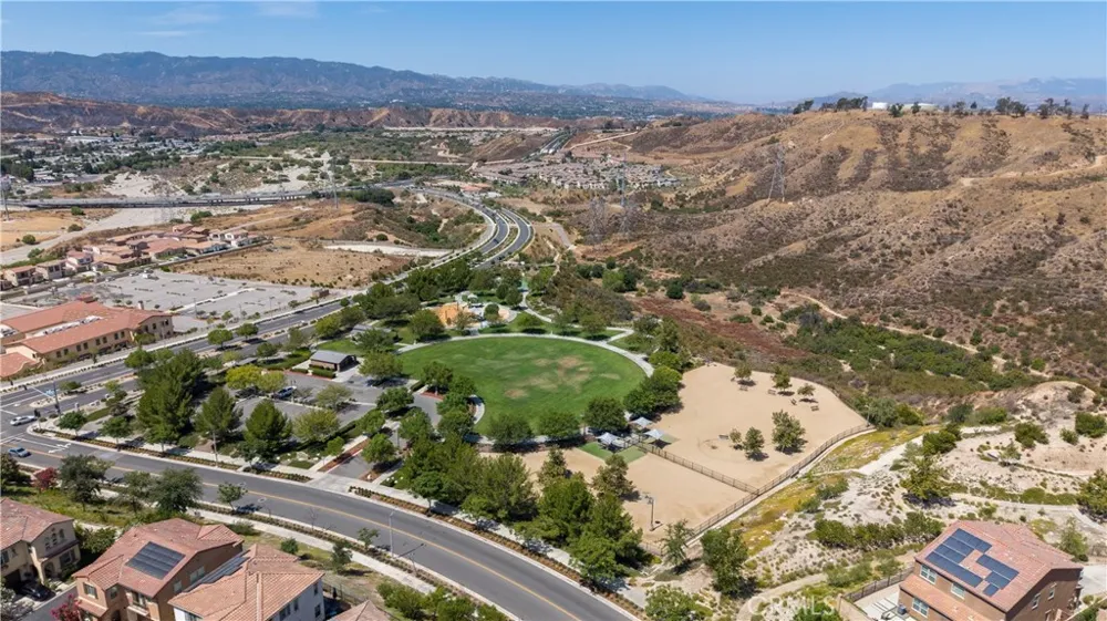 20634 Huntley Saugus, CA 91350