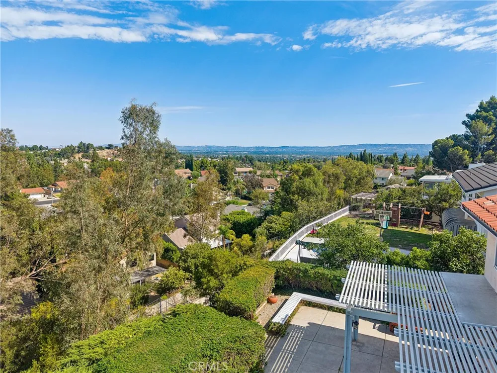 11856 Porter Valley Drive Porter Ranch, CA 91326