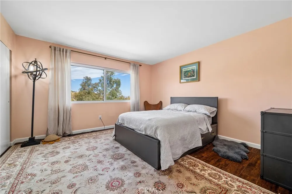 11856 Porter Valley Drive Porter Ranch, CA 91326