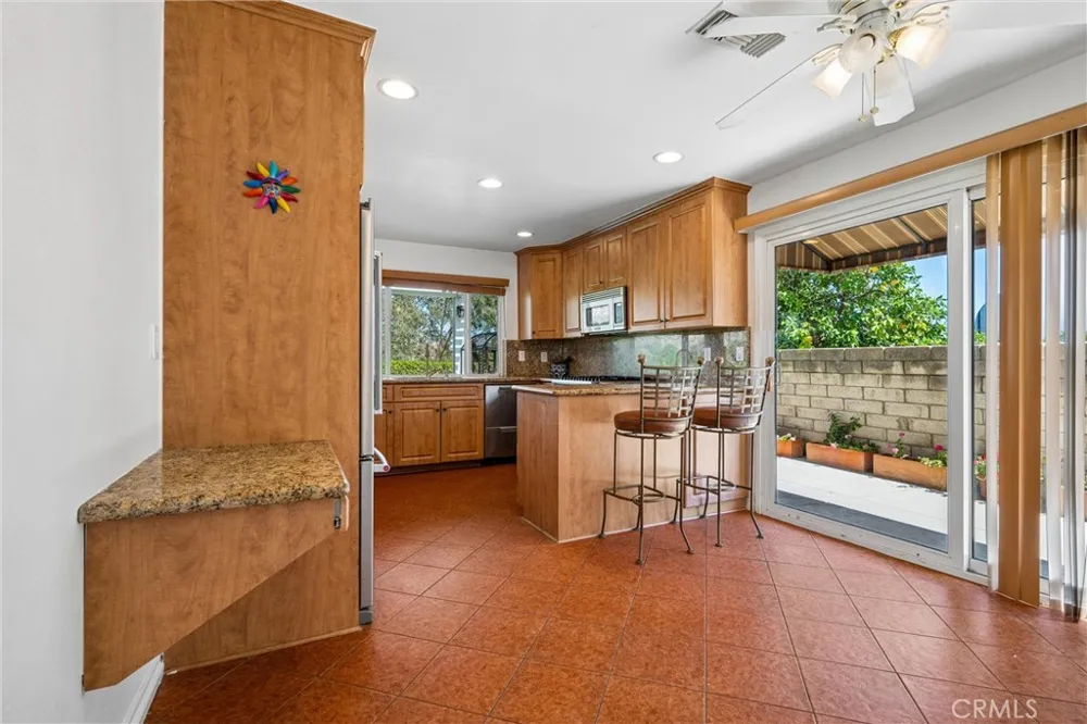 11856 Porter Valley Drive Porter Ranch, CA 91326