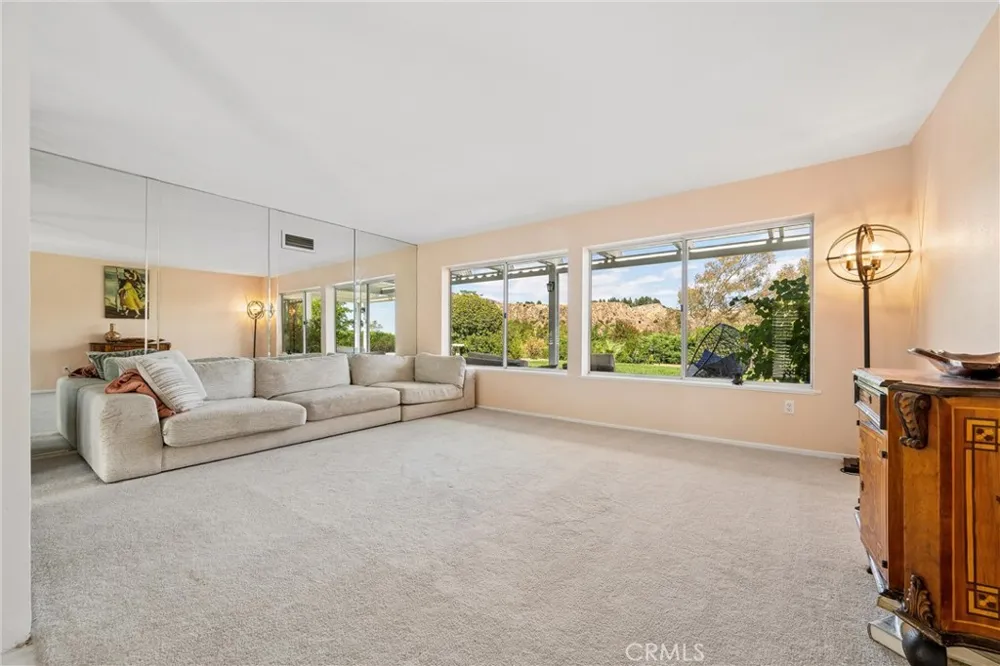 11856 Porter Valley Drive Porter Ranch, CA 91326
