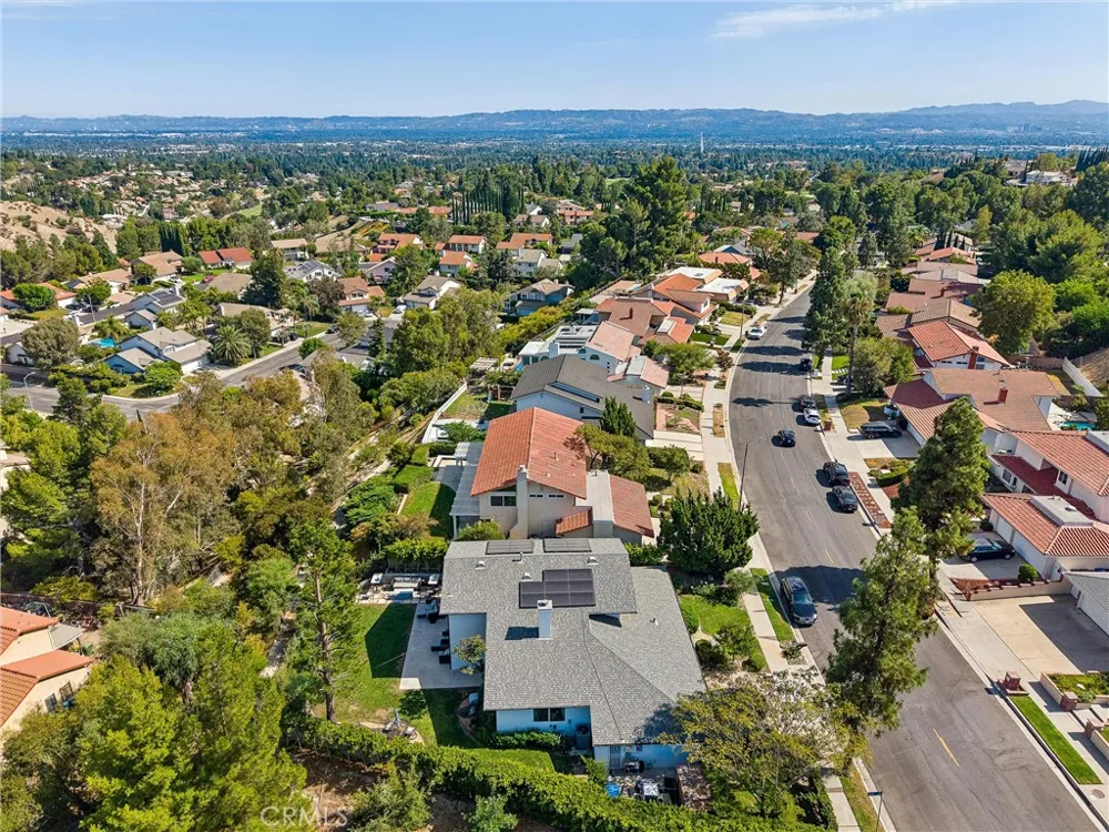 11856 Porter Valley Drive Porter Ranch, CA 91326