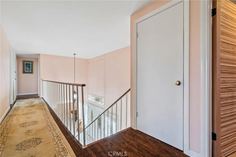 11856 Porter Valley Drive Porter Ranch, CA 91326