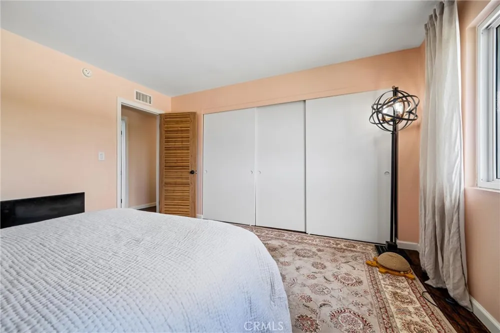 11856 Porter Valley Drive Porter Ranch, CA 91326
