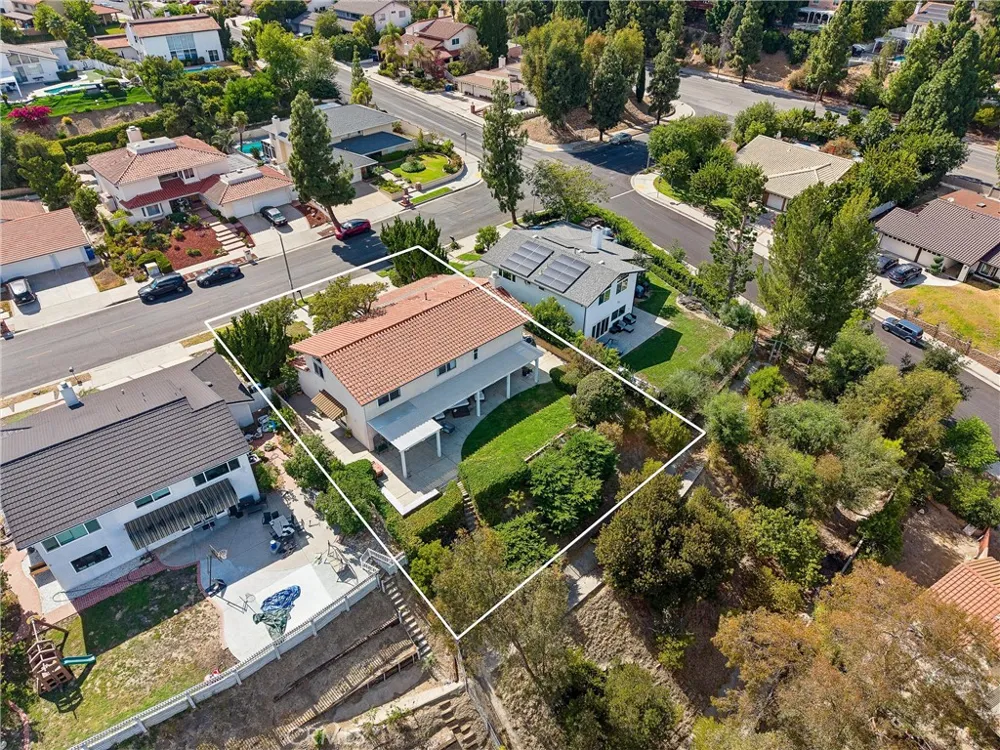 11856 Porter Valley Drive Porter Ranch, CA 91326