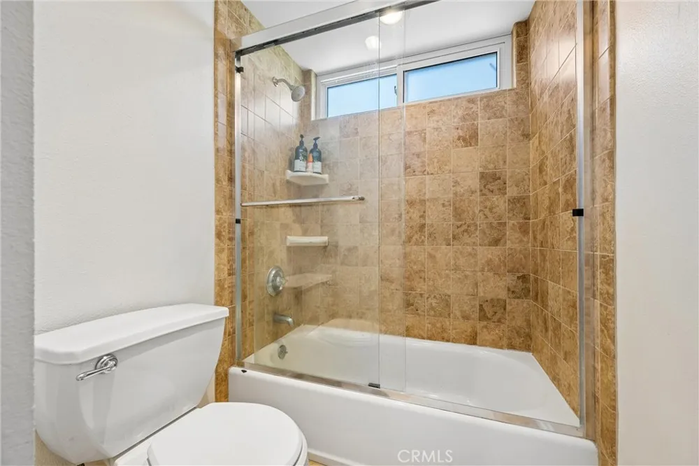 11856 Porter Valley Drive Porter Ranch, CA 91326