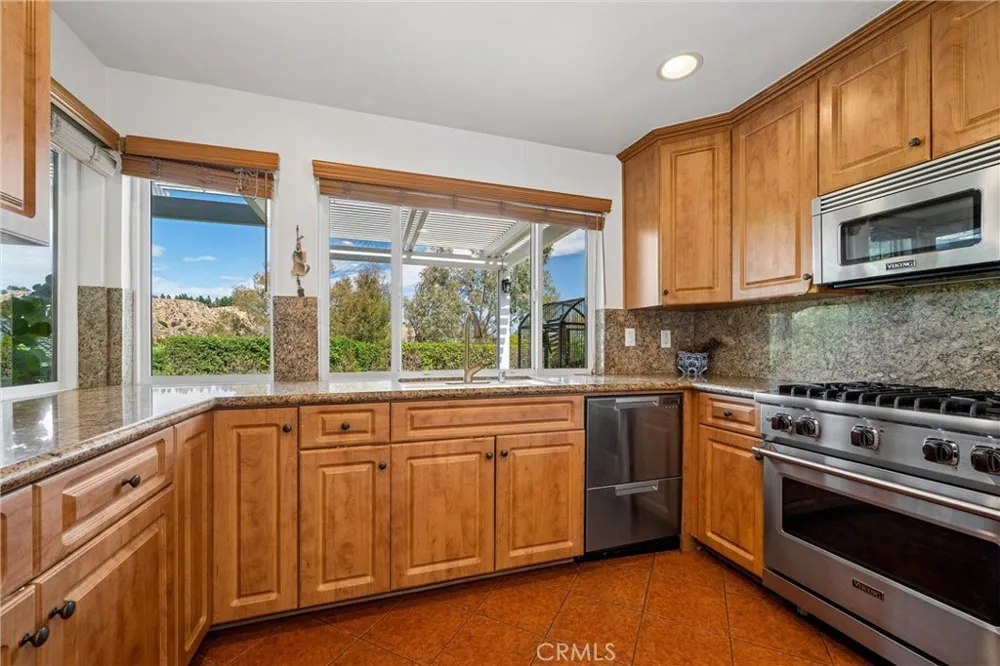11856 Porter Valley Drive Porter Ranch, CA 91326
