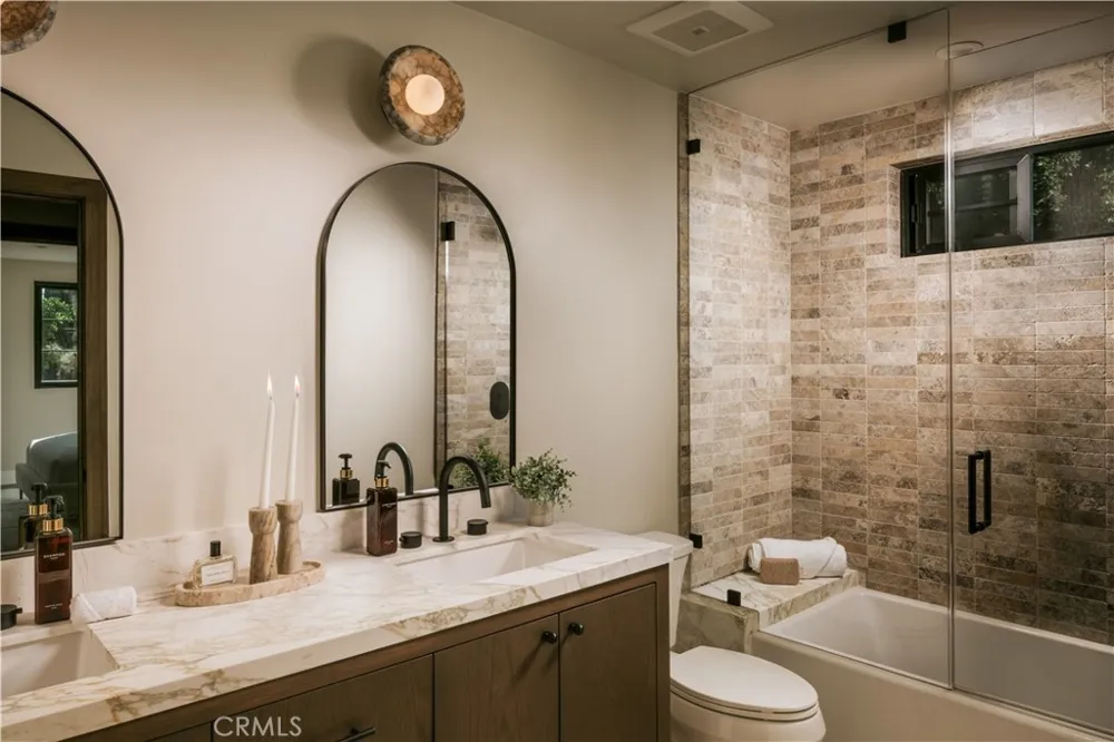 5114 Cedros Avenue Sherman Oaks, CA 91403