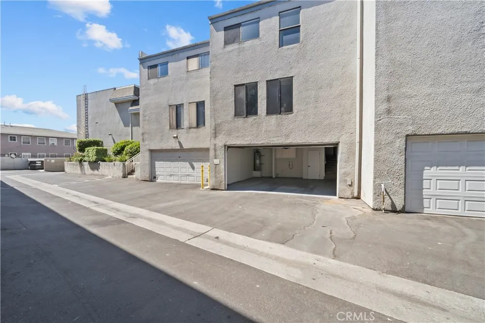 14500 Van Nuys #29 Panorama City, CA 91402