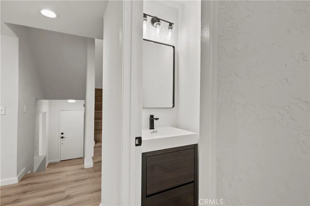 14500 Van Nuys #29 Panorama City, CA 91402