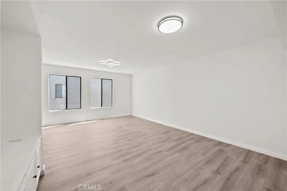 14500 Van Nuys #29 Panorama City, CA 91402