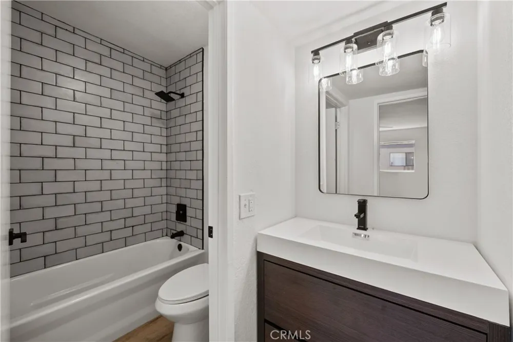 14500 Van Nuys #29 Panorama City, CA 91402