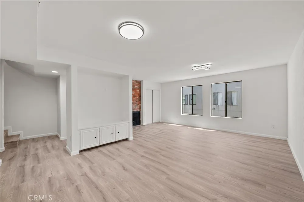 14500 Van Nuys #29 Panorama City, CA 91402