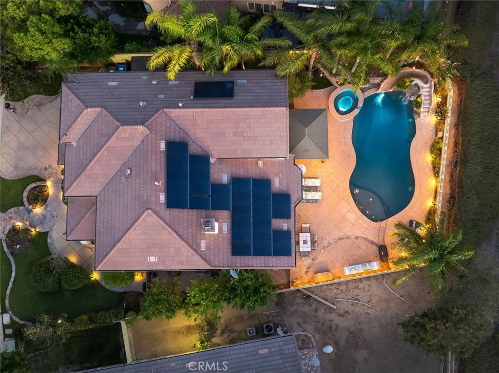 22064 Gold Canyon Saugus, CA 91390