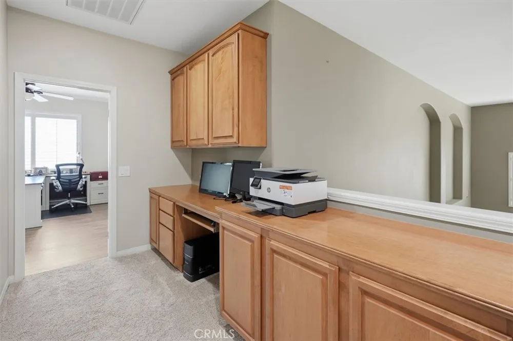 22064 Gold Canyon Saugus, CA 91390