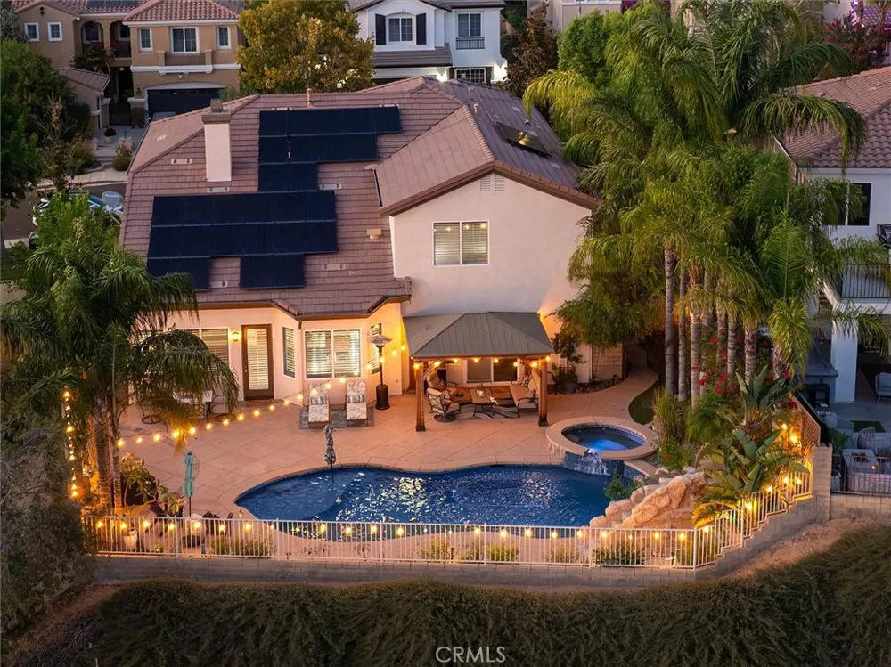 22064 Gold Canyon Saugus, CA 91390
