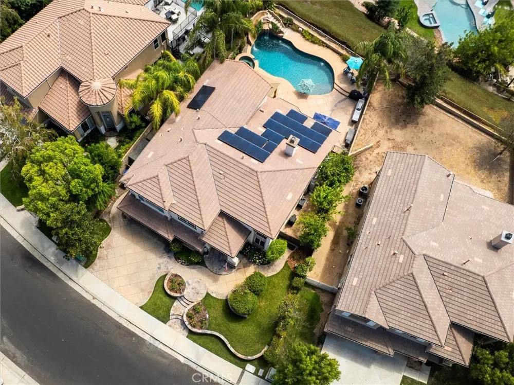 22064 Gold Canyon Saugus, CA 91390