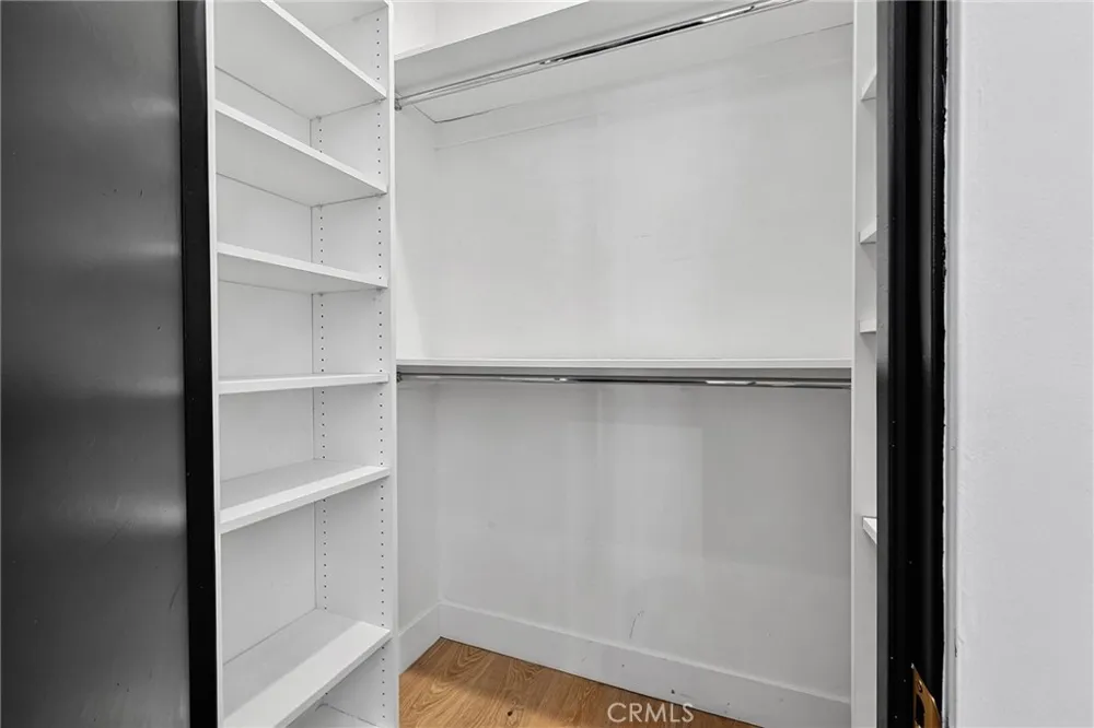11553 Sunshine Terrace Studio City, CA 91604