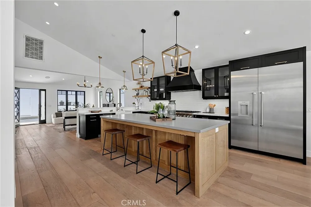 11553 Sunshine Terrace Studio City, CA 91604