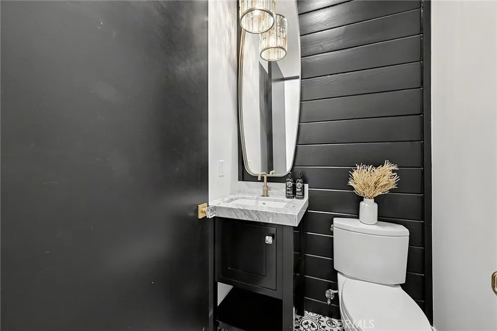 11553 Sunshine Terrace Studio City, CA 91604