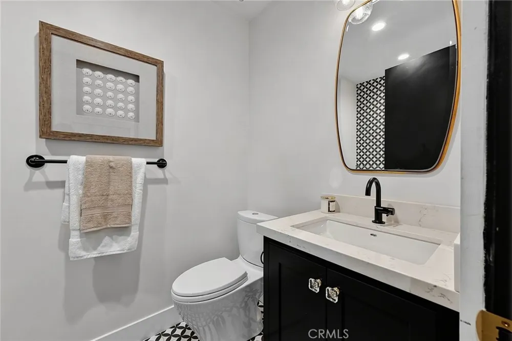 11553 Sunshine Terrace Studio City, CA 91604