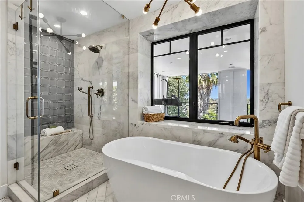 11553 Sunshine Terrace Studio City, CA 91604