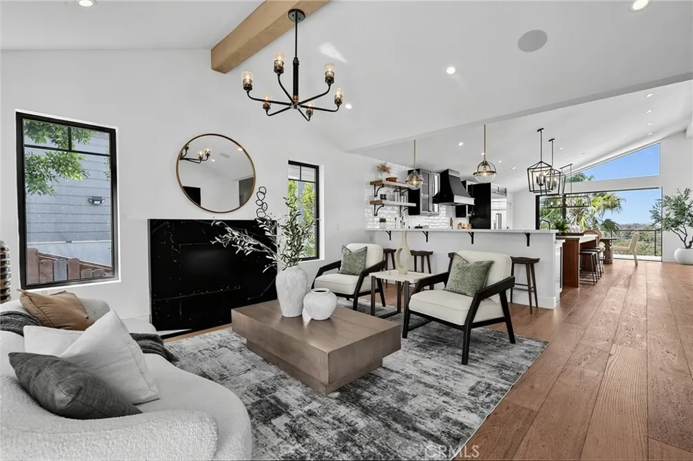 11553 Sunshine Terrace Studio City, CA 91604