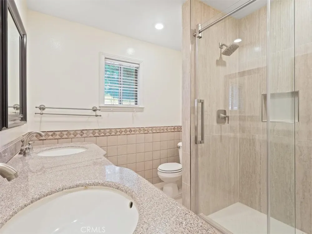 8501 Enfield Avenue Northridge, CA 90011