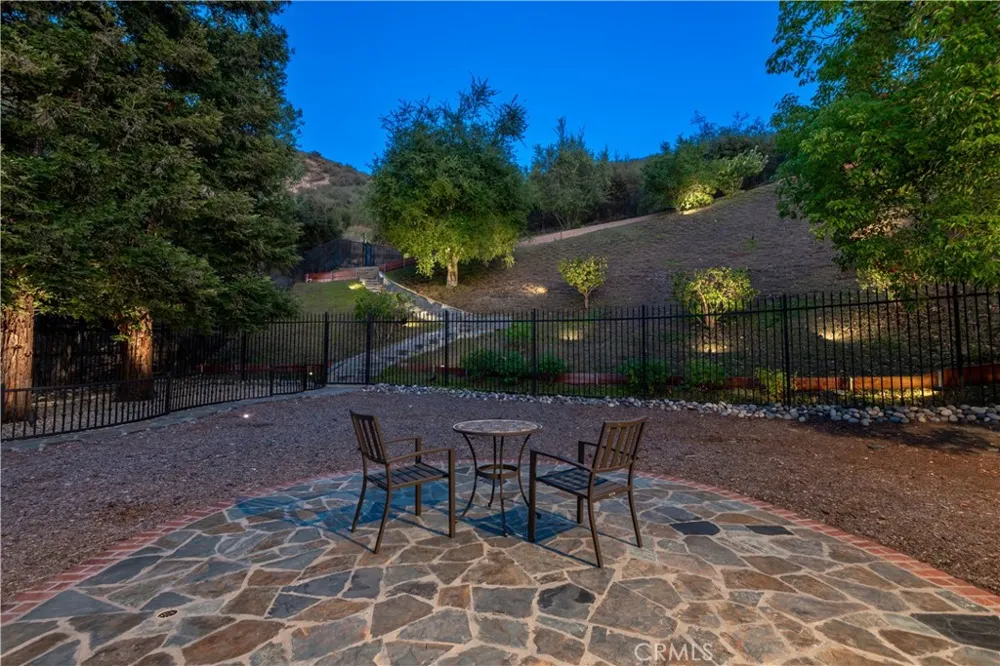 1686 SYCAMORE CANYON Westlake Village, CA 91361