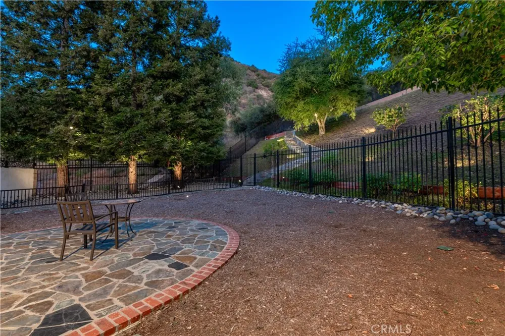 1686 SYCAMORE CANYON Westlake Village, CA 91361