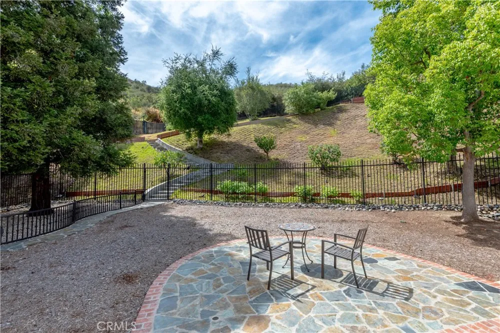 1686 SYCAMORE CANYON Westlake Village, CA 91361